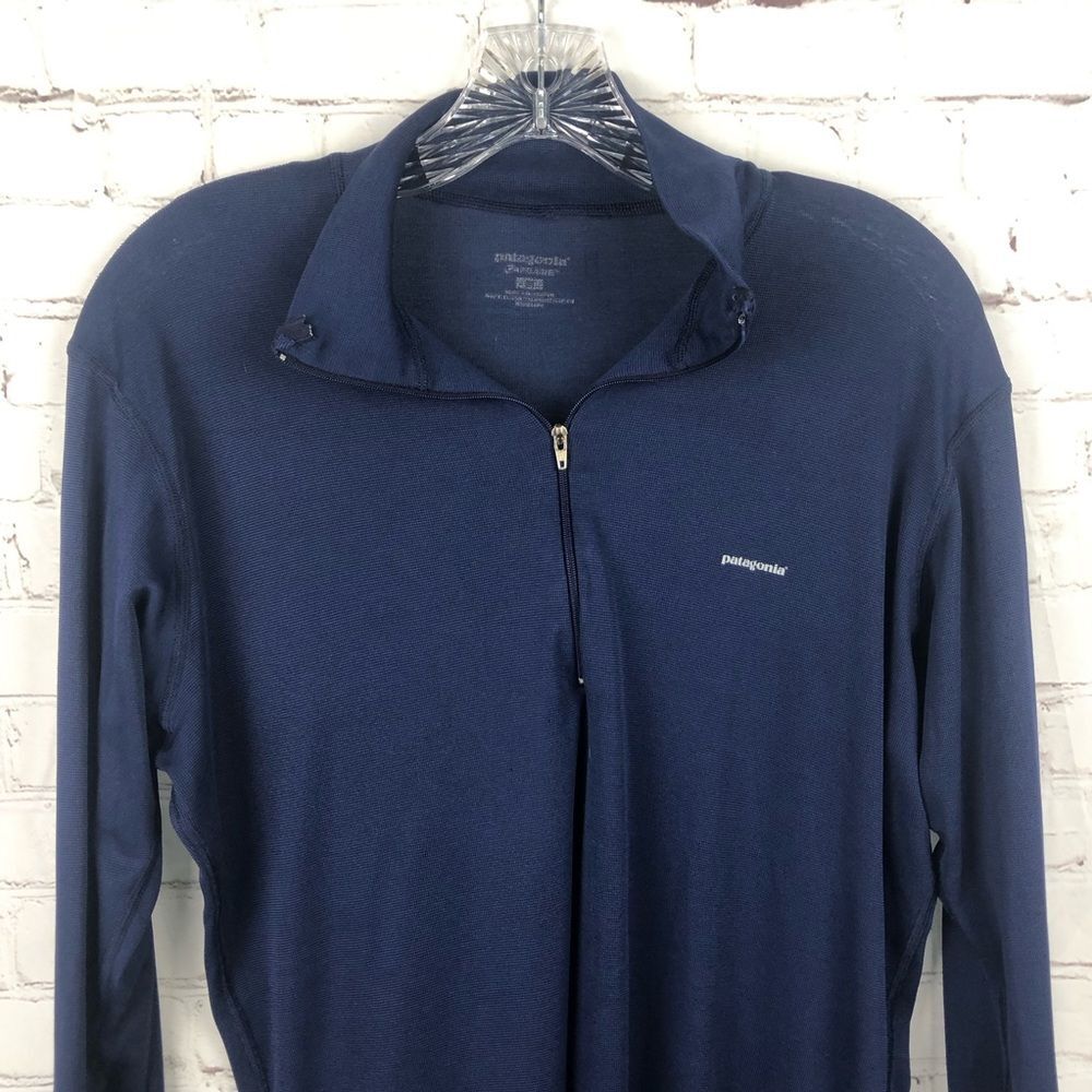 Patagonia Blue Capilene Long Sleeve Base Layer Men's Sz XL